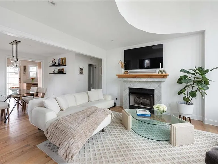 467 Stovall St SE — Photo 13