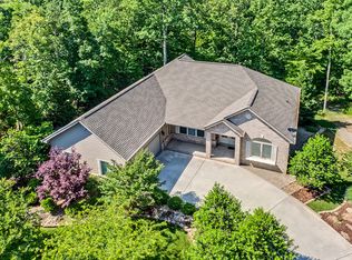 205 Osage Dr, Loudon, TN 37774