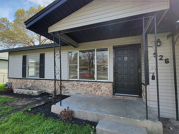 4th image of 526 Stonewall St