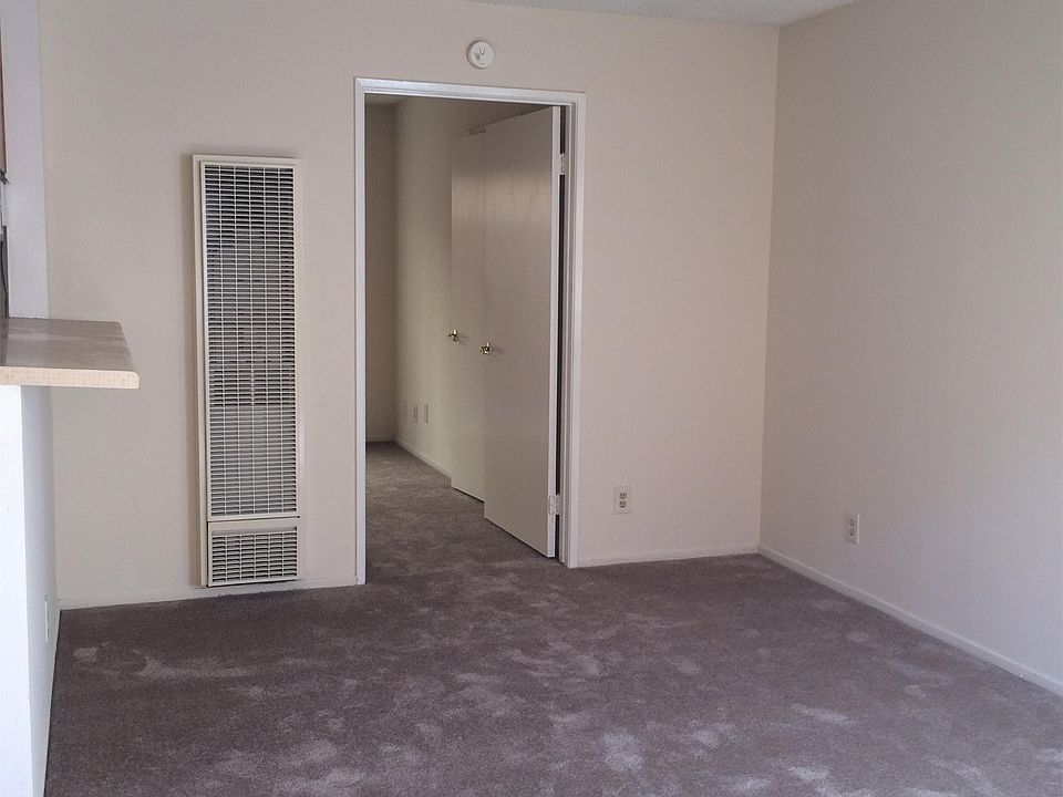 1st image of 731 Saint Louis Ave APT 2