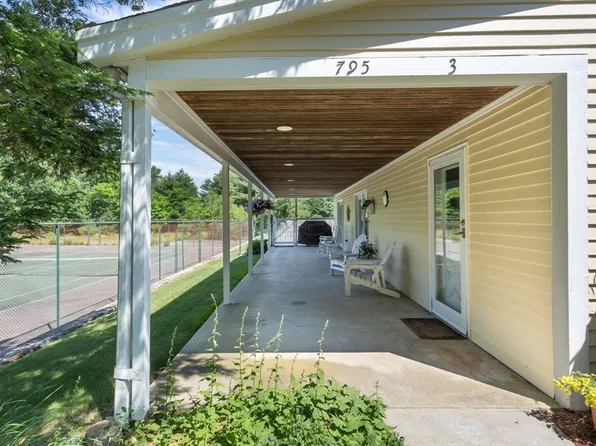 795 South Streeet #3, Wrentham, MA 02093