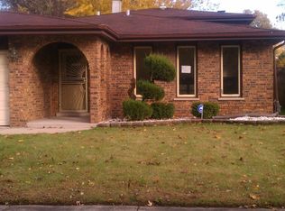 15607 Madison Ave, Dolton, IL 60419
