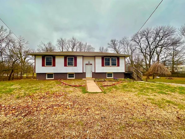 403 E Fields Terrace, El Dorado Springs, MO 64744