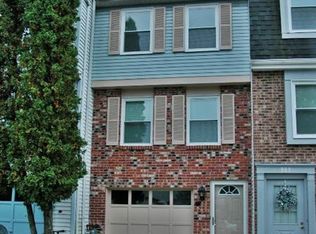 902 Lynwood Ct, Cranberry Twp, PA 16066