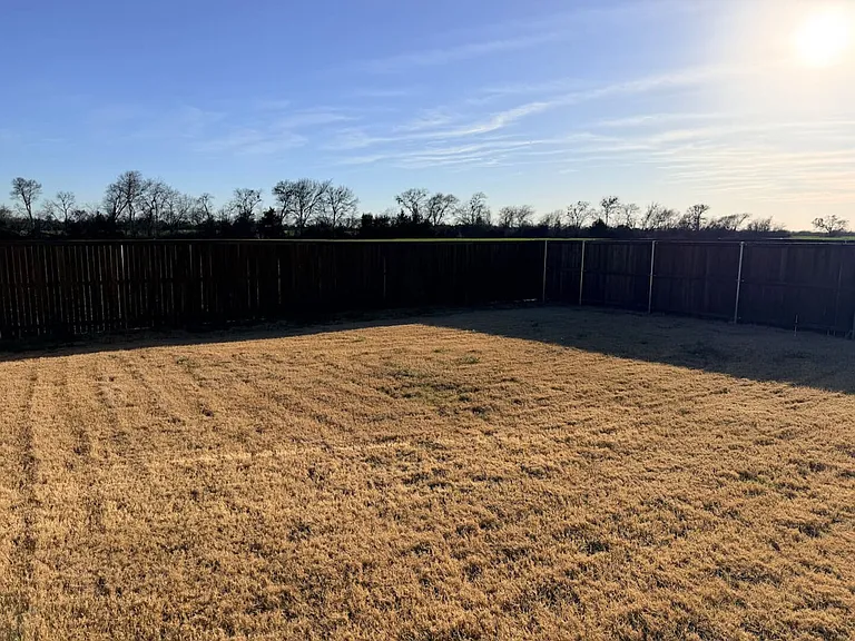Parrino Pkwy — Photo 52