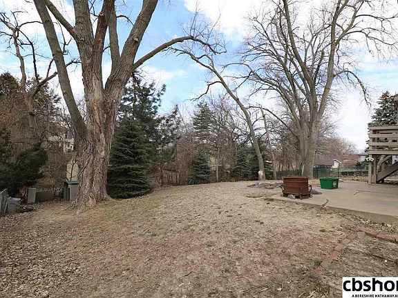 2nd image of 6614 S 135th St