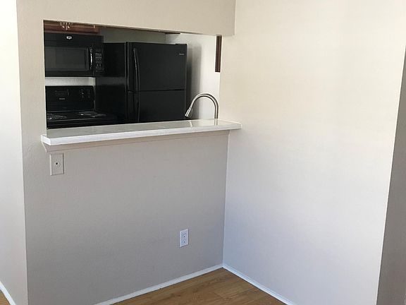 4th image of 555 E Olive Ave #B208