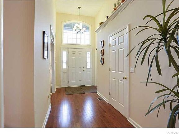 4th image of 74 Forestlake Dr