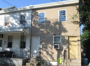 411 Market St, Gloucester City, NJ 08030