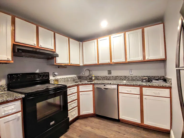 10 Weston Ave #114 — Photo 3