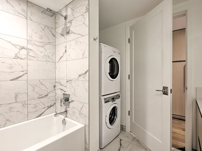 1808 Minor Ave #1210 — Photo 10