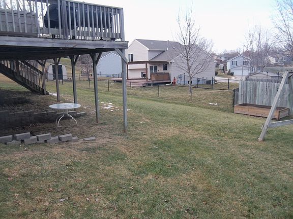 3rd image of 13610 S 32nd Avenue Cir