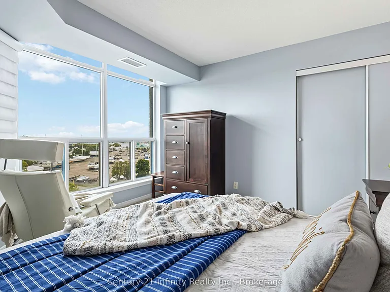 340 Watson St W #510 — Photo 19