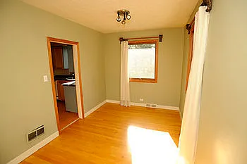 1517 29th Ave SW #MAIN FLOOR — Photo 6