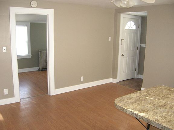 4th image of 43 Ganson St #2