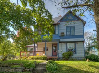 831 Prospect Ave, Carthage, MO 64836