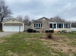 20 Westminster St, East Longmeadow, MA 01028
