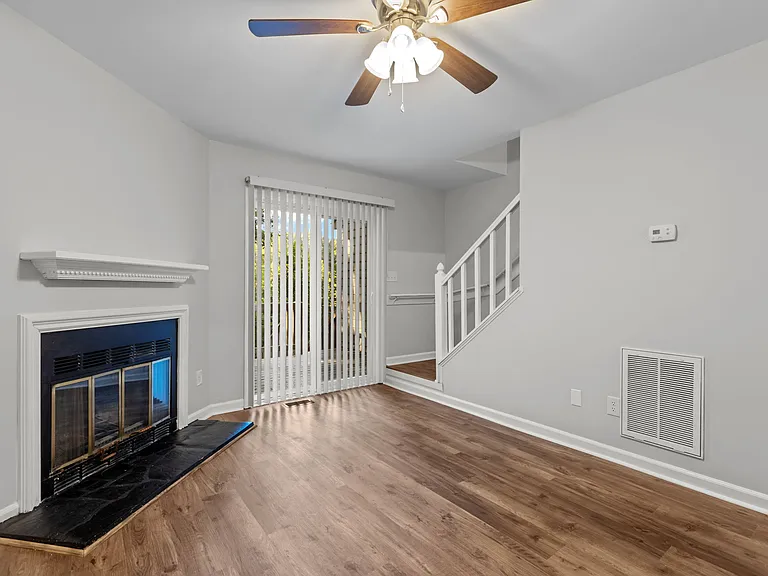 5375 Wayne St #C — Photo 17