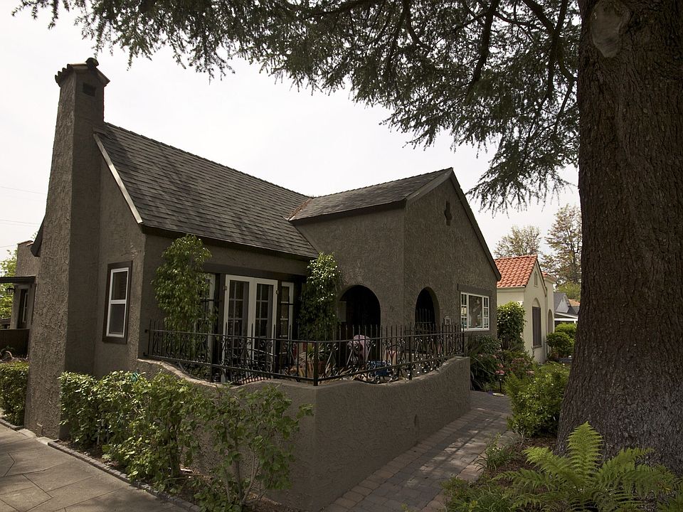 1st image of 714 Oakdale Ave