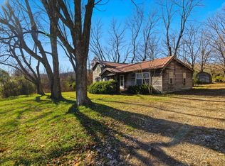 6189 State Highway C, Seymour, MO 65746