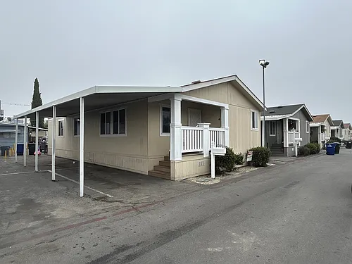 6475 Atlantic Ave Photo 1