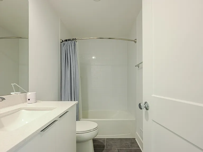 4450 Joseph Pl NE — Photo 26