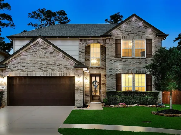 2111 Woodland Elm Ln, Conroe, TX 77384