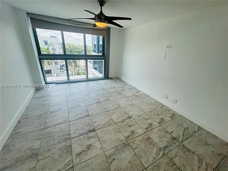 2655 Collins Avenue Cu #602 — Photo 8