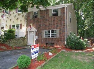 837 Beaver Ln, Reading, PA 19606
