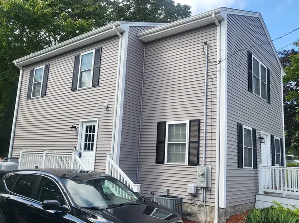 15 Chipaway Rd, East Freetown, MA 02717