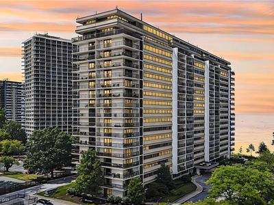12550 Lake Ave APT 1512, Lakewood, OH, 44107