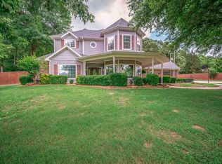 285 Hallsville Hts, Longview, TX 75602