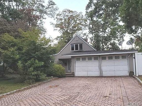 2nd image of 219 Sunflower Ln