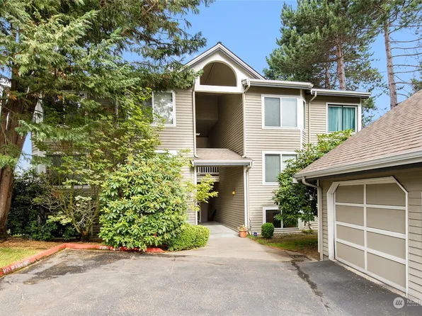 6717 110th Avenue NE #A2, Kirkland, WA 98033