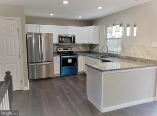 8811 Ashberry Ct, Laurel, MD 20723