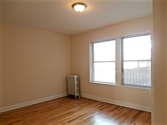 4th image of 6701-03 N Clark Avenue W North Shore Ave #1634-38