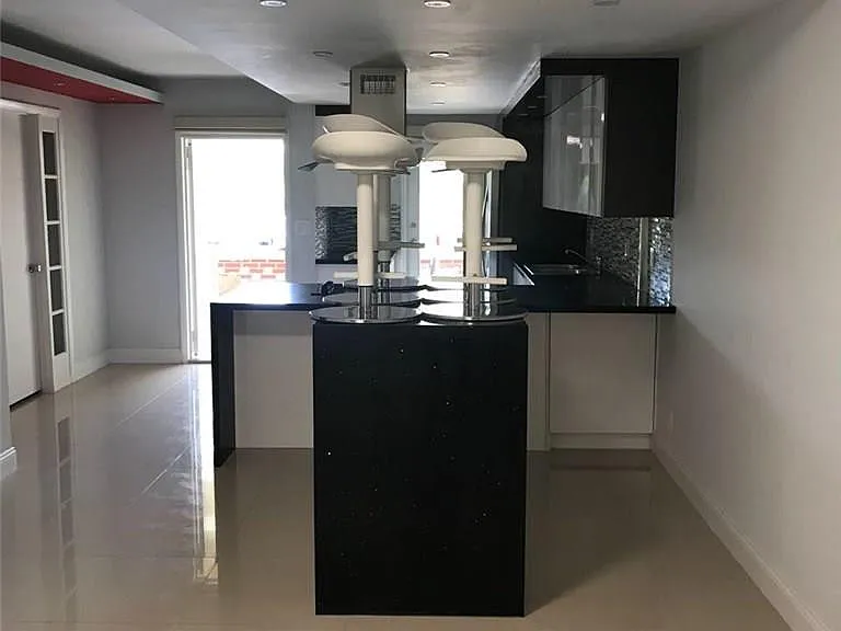 2800 NE 14th Street Cswy #208 — Photo 9