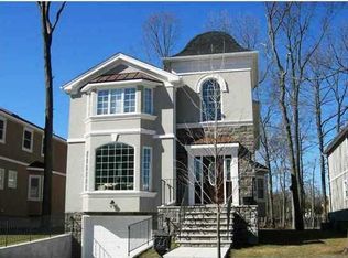 24 Indale Ave, Staten Island, NY 10309