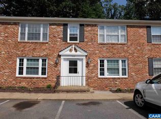 160 Hessian Hills Way APT 4, Charlottesville, VA 22901