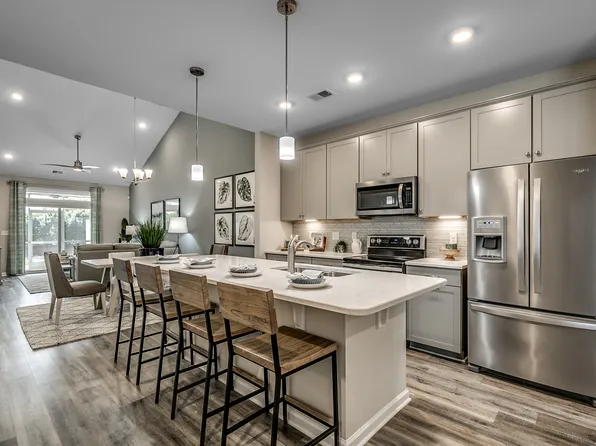 Wisteria Plan, Marshfield Gardens