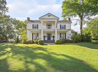 95 31e Highway Old, Bethpage, TN 37022