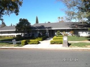 2071 Elsinore Rd, Riverside, CA 92506
