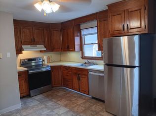 35 View St #B, Bristol, CT 06010