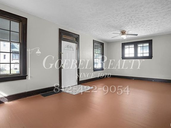 2nd image of 1928 W Indiana St #A