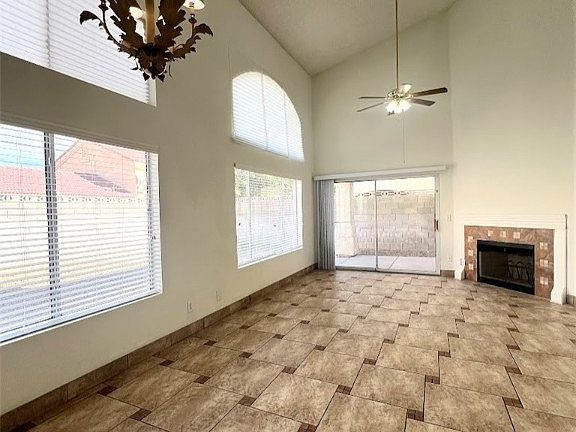 4th image of 6628 Sterling Springs Pkwy