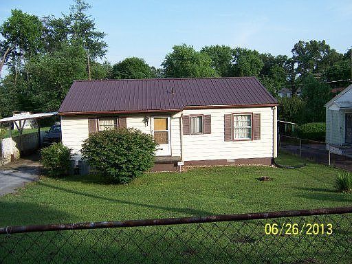 1st image of 2836 Cecil Ave