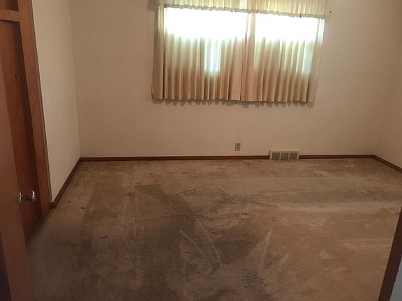 5th image of 516 S 5th Avenue Dr