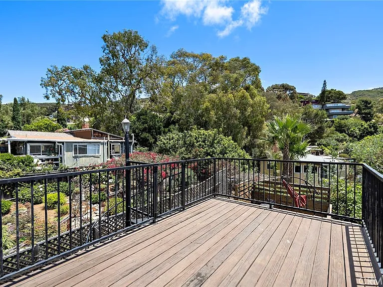 31706 Scenic Dr — Photo 22