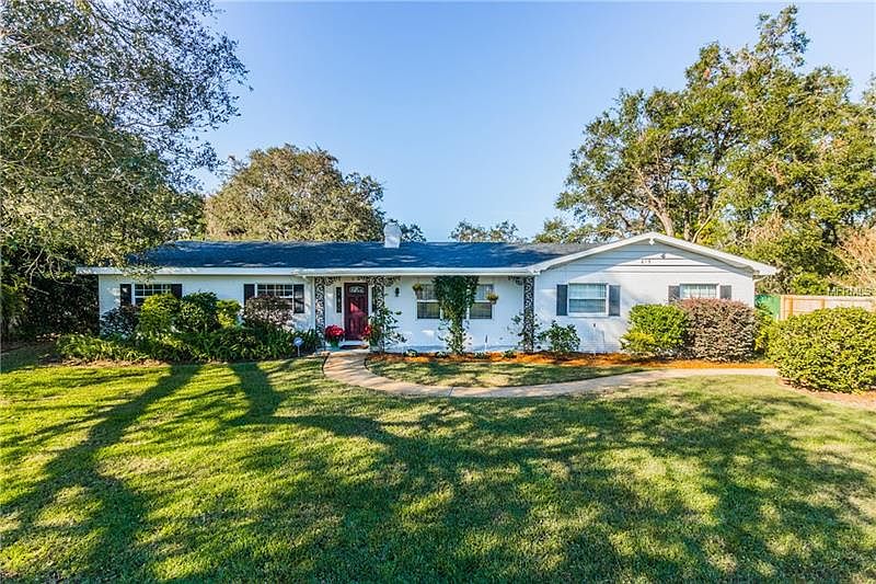 1st image of 815 Eastover Cir
