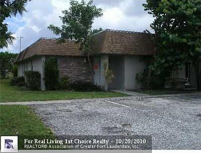 1st image of 816 SW 73rd Ave #6